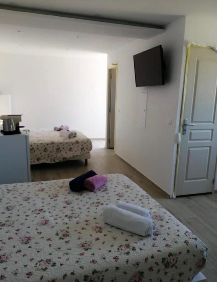 Casa Julie Bed and Breakfast Patrimonio Buitenkant foto